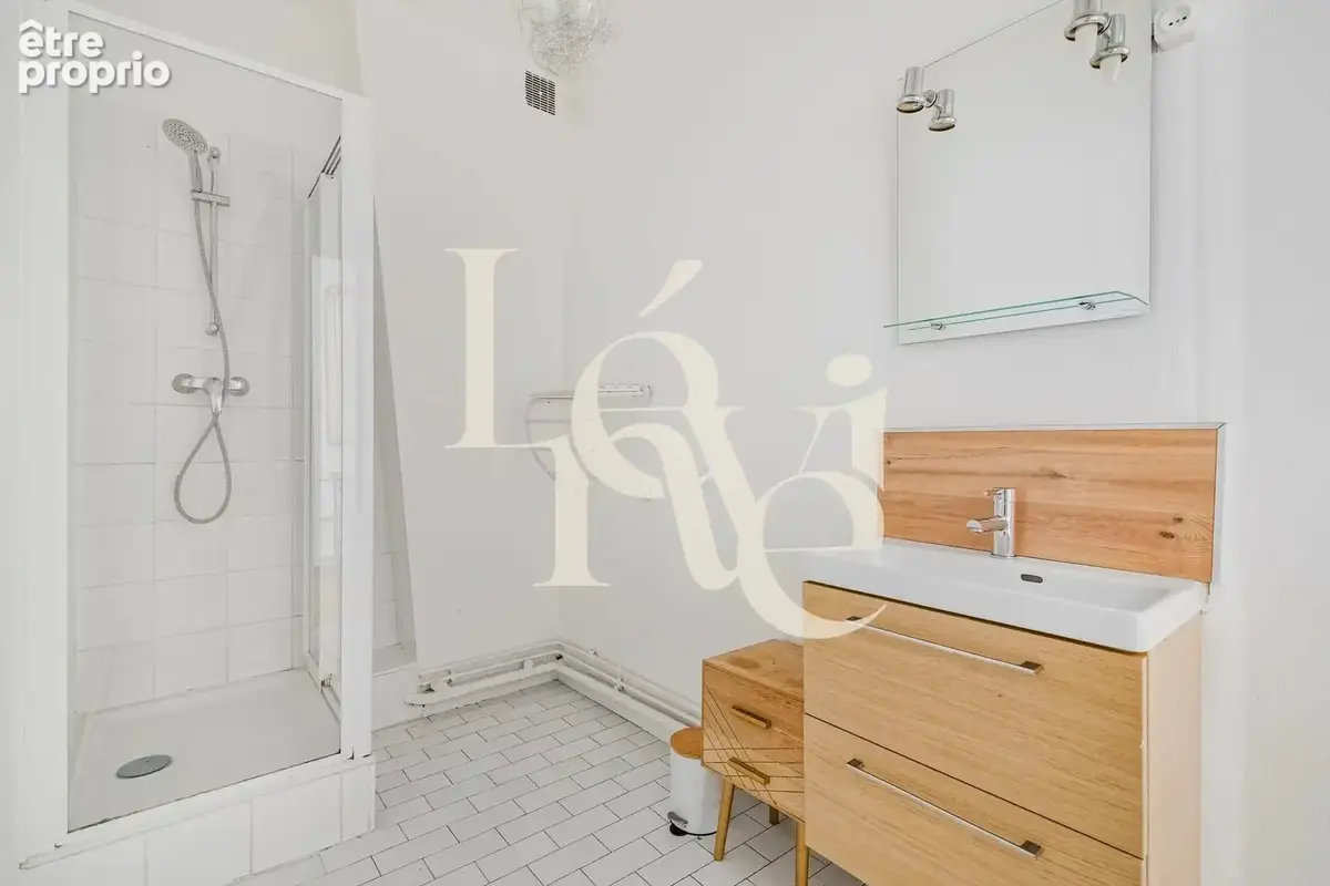 Appartement - 5 pièces - 123m2 - photo 11