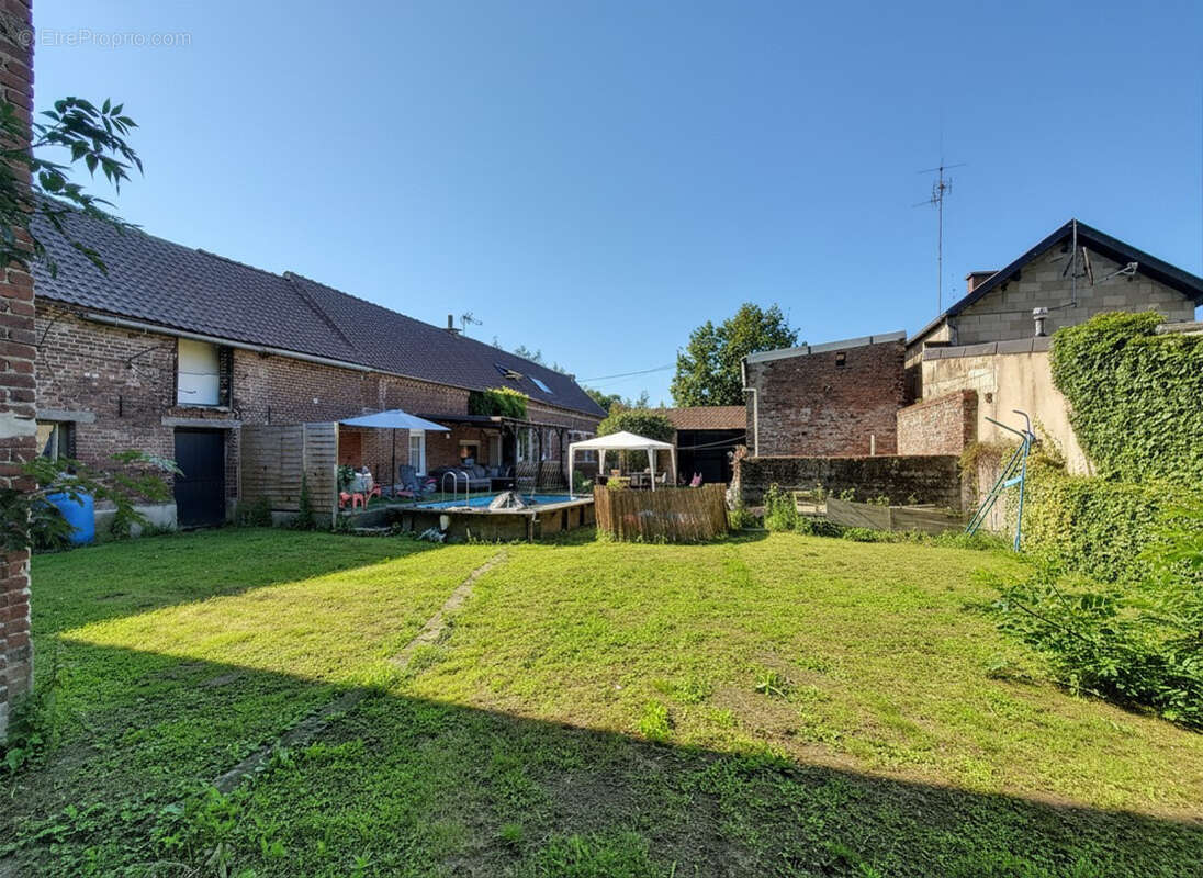 Maison à MAING