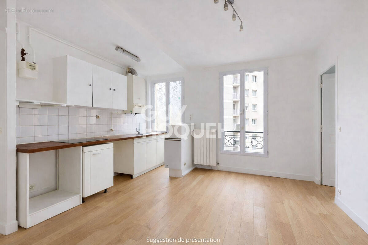Appartement à AUBERVILLIERS