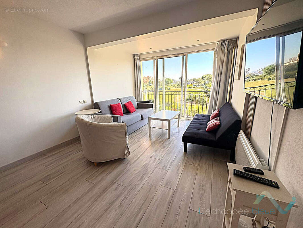 Appartement à GASSIN