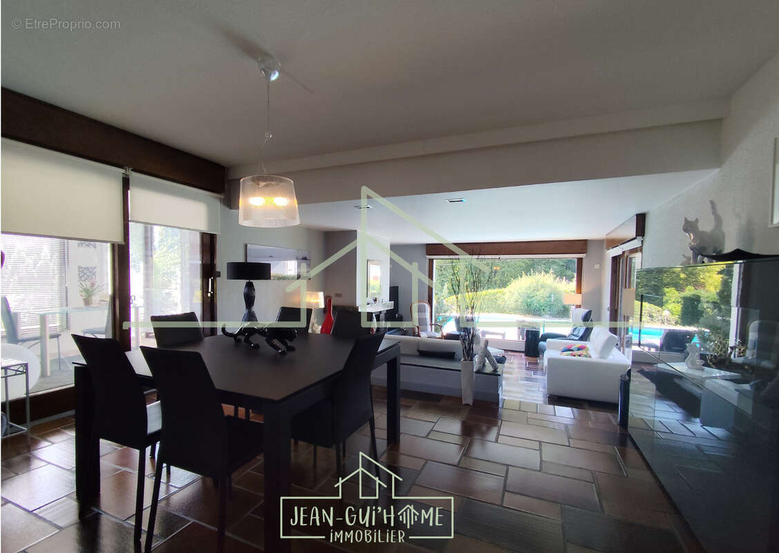Exclusivité   Épinal Saint-Laurent   Maison de 202 m2 3/4 chambres avec piscine - photo 9