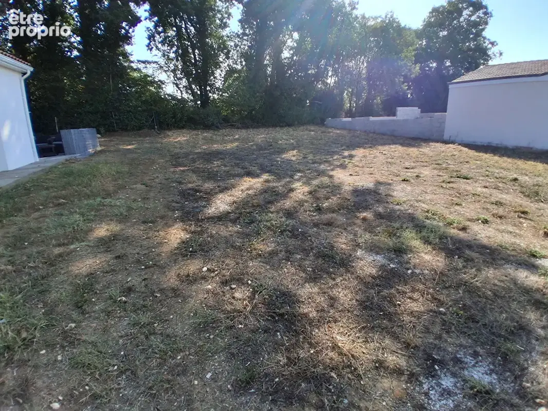 Terrain constructible viabilisé st St Agnant - photo 3