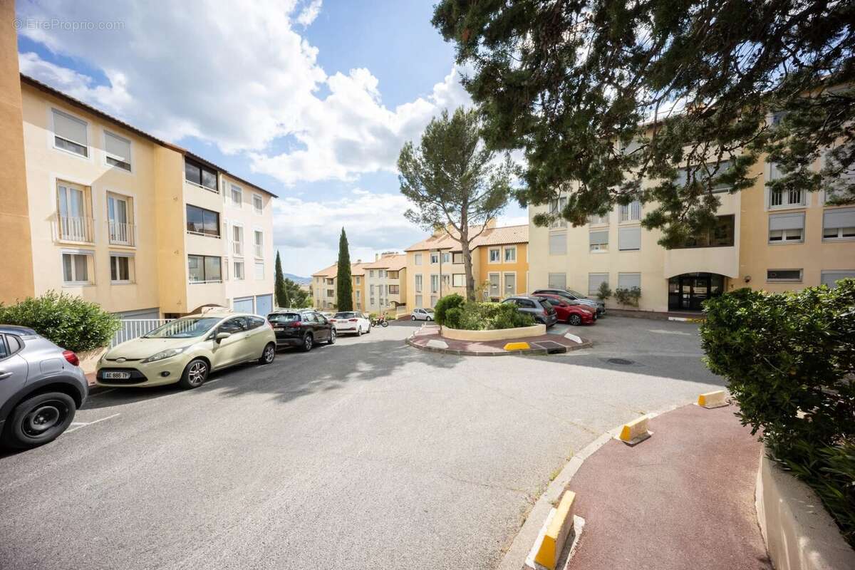 Appartement à MARSEILLE-13E