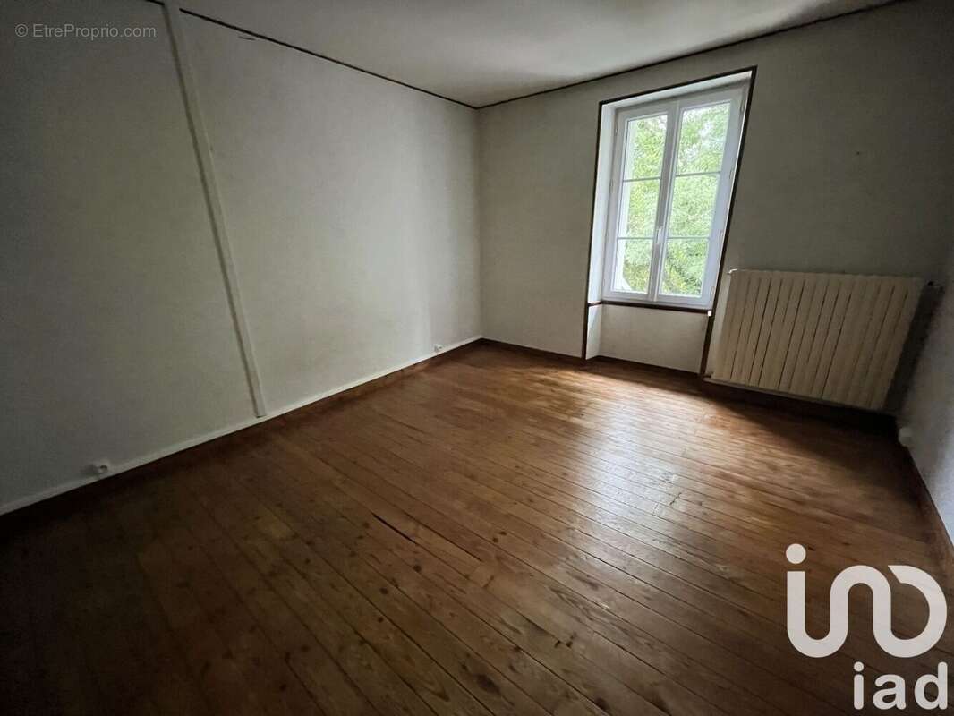 Photo 8 - Maison à VERRUYES