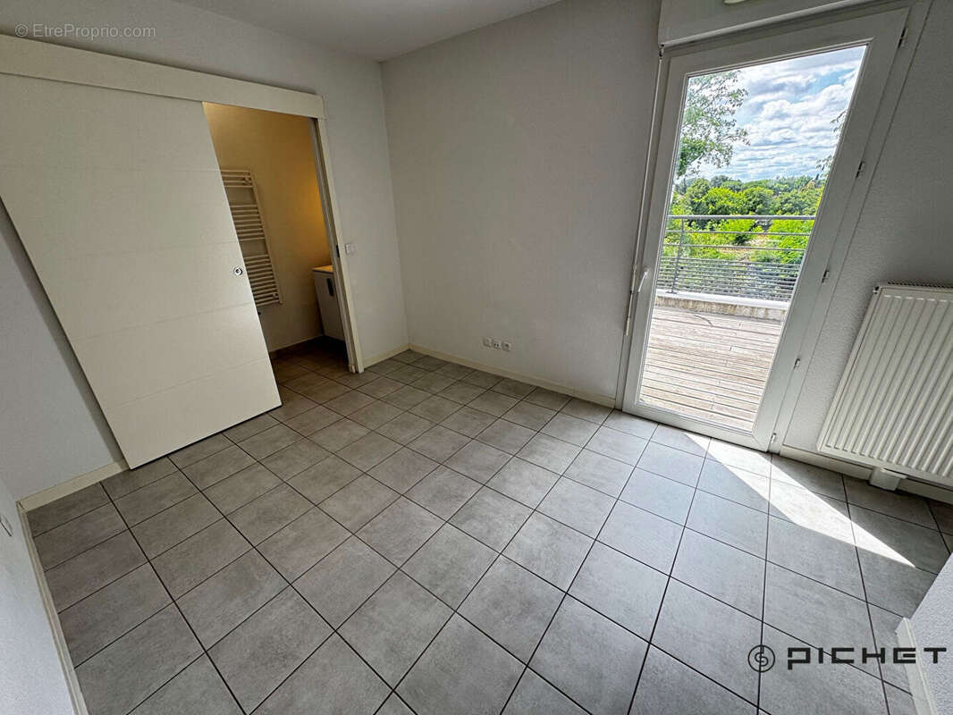 Appartement à LE BOUSCAT