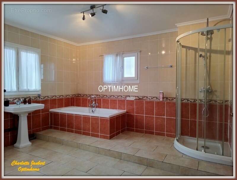 Maison à SAINT-AULAYE