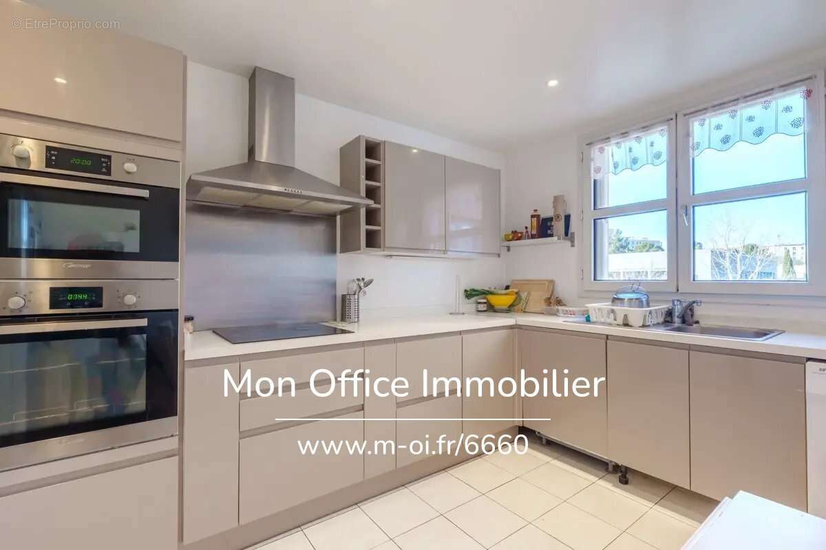 Appartement à MARSEILLE-12E