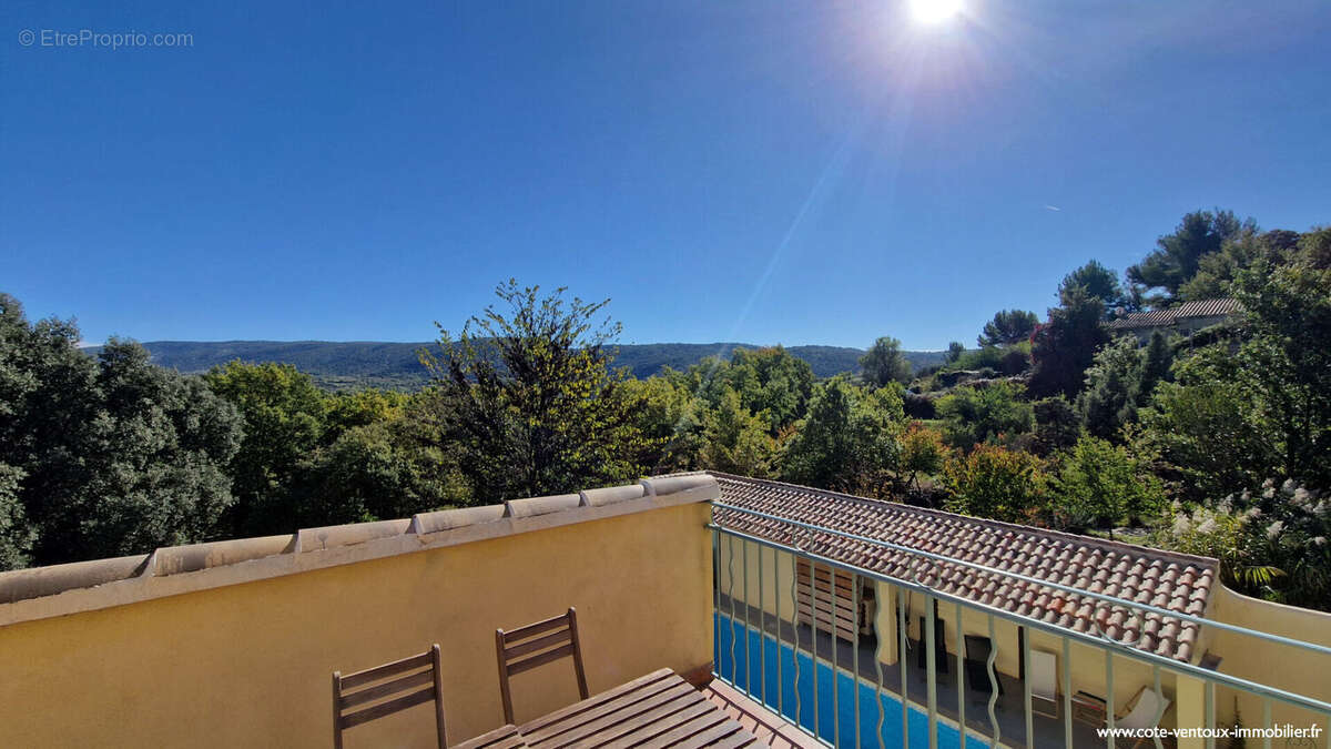 Maison à MALEMORT-DU-COMTAT