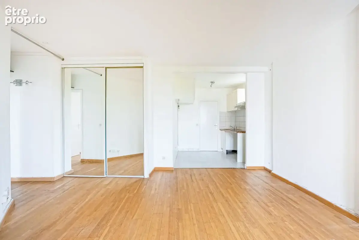 A proximité de la ligne 14 - 2 pièces de 38.81m² lumineux - photo 3