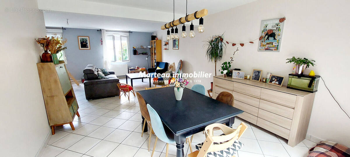 Maison Coulaines 7 pièce(s) 155.64 m2 - photo 1
