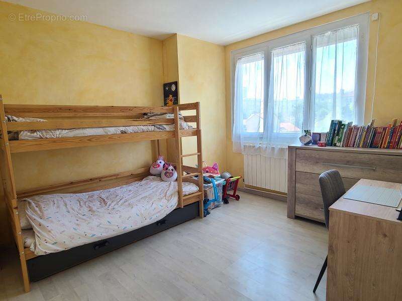 Appartement à RUEIL-MALMAISON