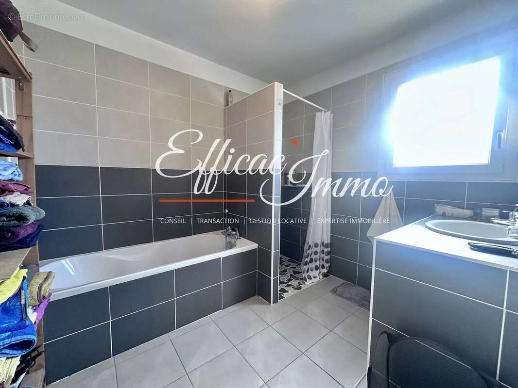Villa contemporaine 5 pièces avec piscine - photo 16