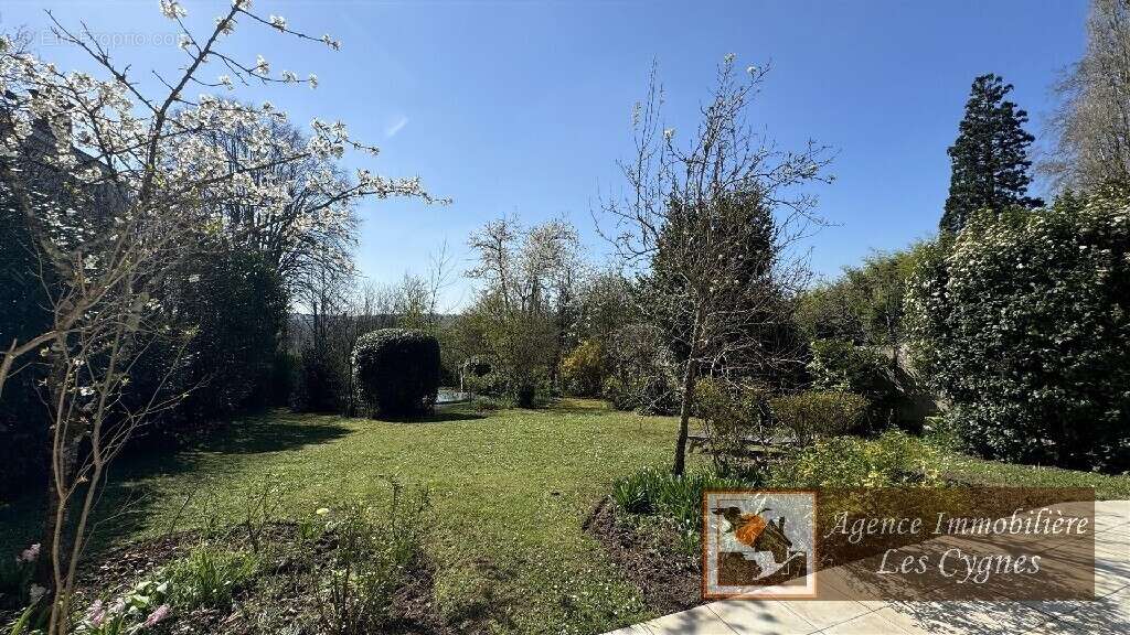 Maison à CHARTRETTES