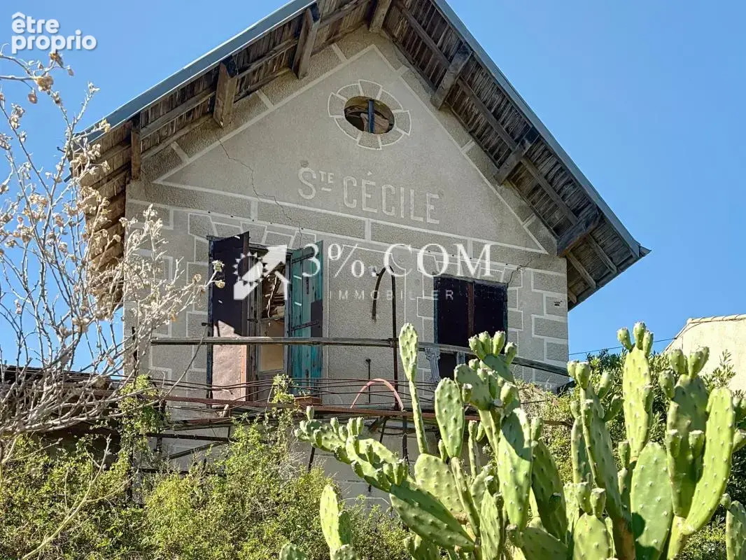 Grande propriété à rénover vue exceptionnelle sur l'étang, l - photo 15