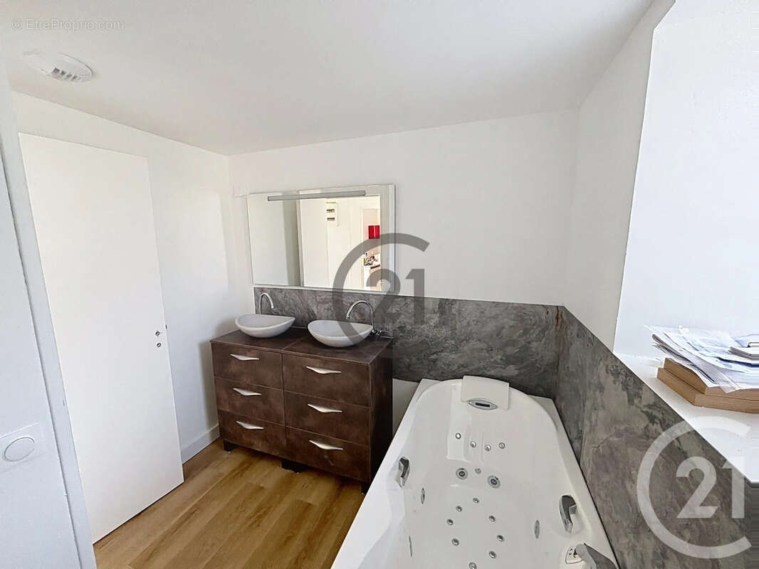 Maison 150 m² à Bassou  - photo 9