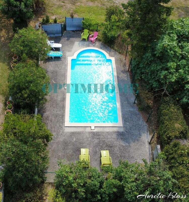 Maison à MEZERVILLE