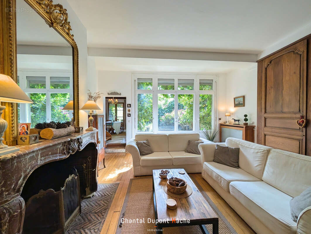Maison à CHARTRES