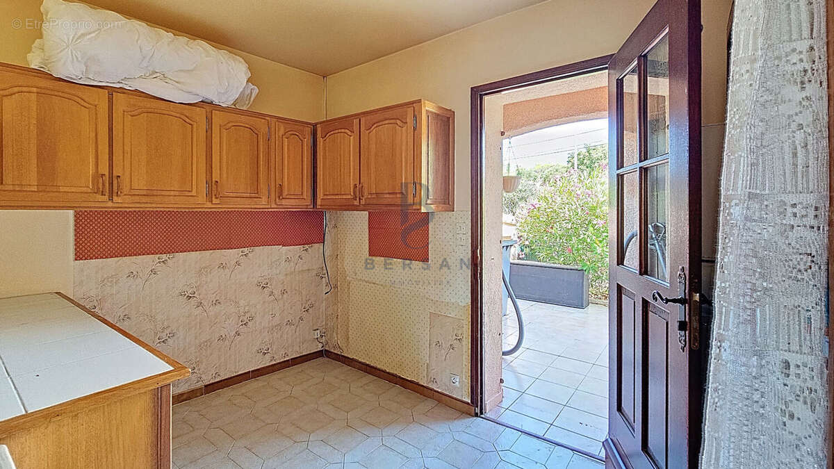 Villa quartier tour de mare fréjus, avec appartement indépendant - photo 11