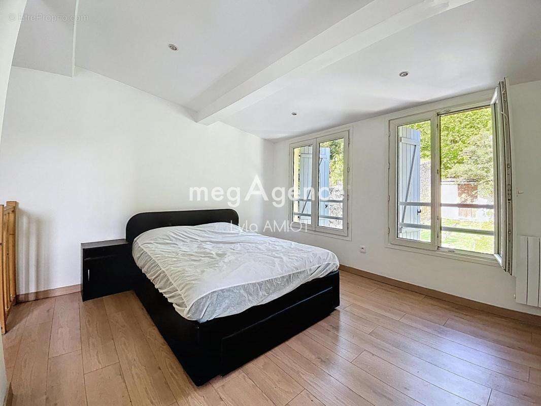 Appartement à MEULAN