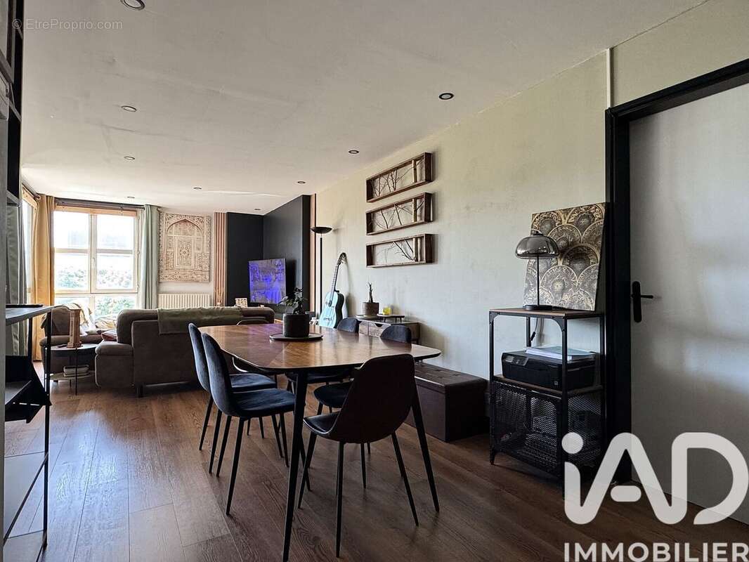 Photo 2 - Appartement à VILLENEUVE-D'ASCQ