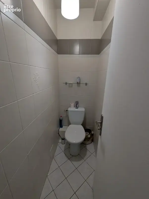 Appartement T4 rénové - photo 10