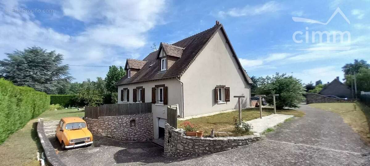 Maison à HUISSEAU-SUR-COSSON