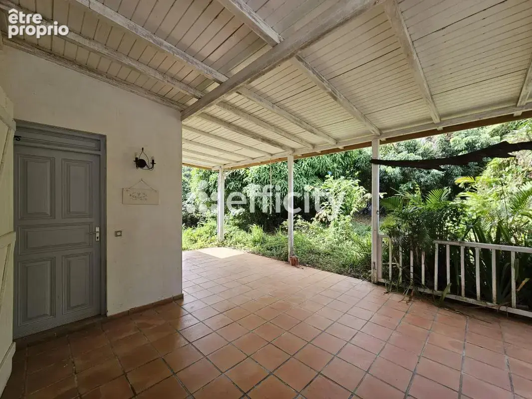 Maison 147 m² à Saint-Claude  - photo 3