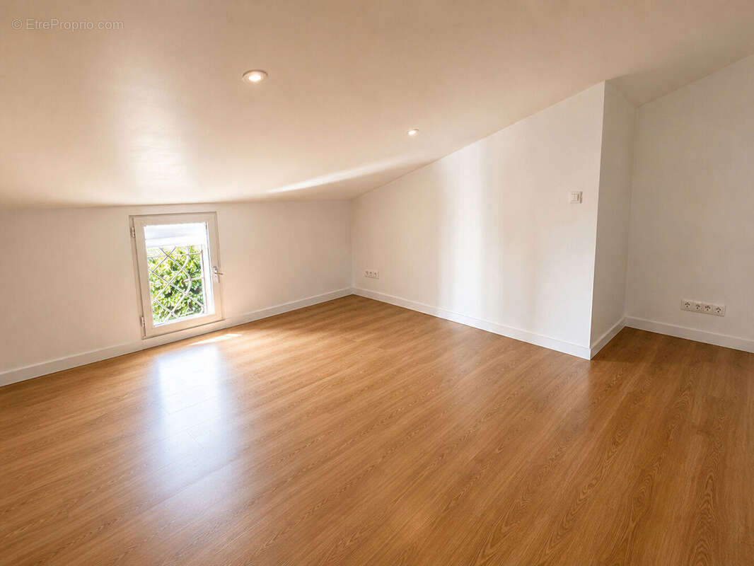 Appartement 116 m² secteur Châteaudun à Clermont-Ferrand - photo 9