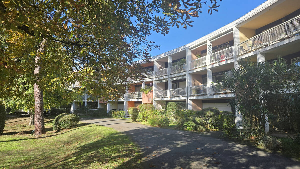 Appartement à LE BOUSCAT