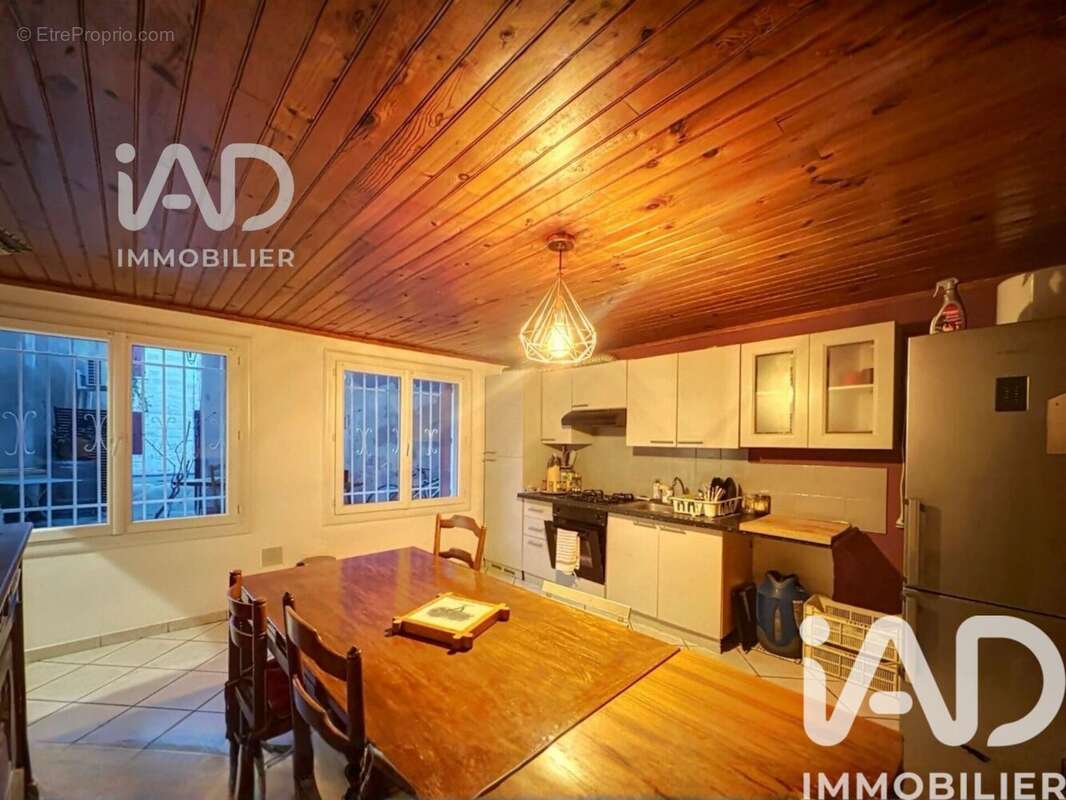 Photo 2 - Maison à SAINT-GILLES