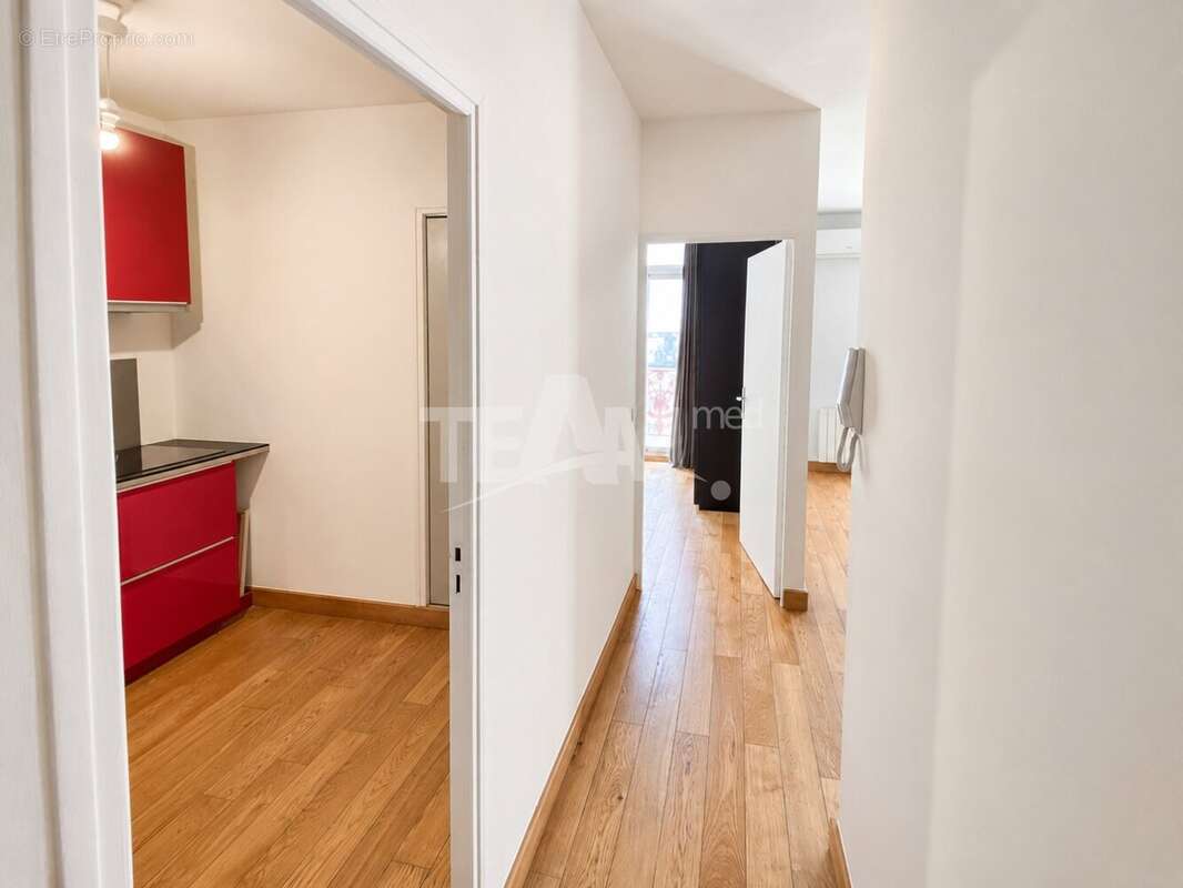 Grand T2 quartier V.Hugo - photo 2
