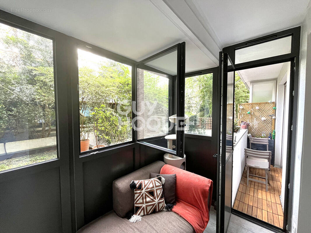 Appartement à PARIS-20E