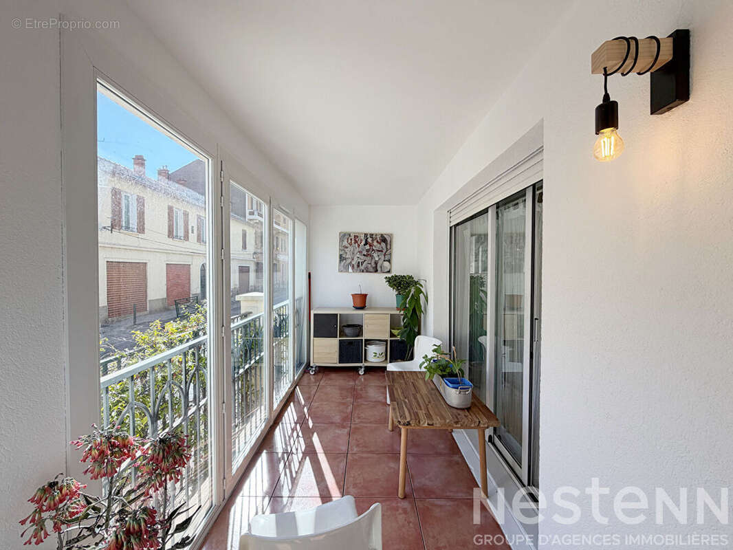 Appartement à HYERES