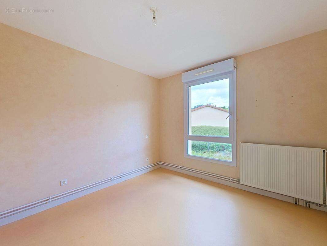 Maison - 3 Chambres - Garage - Jardin - Proche centre village - photo 21