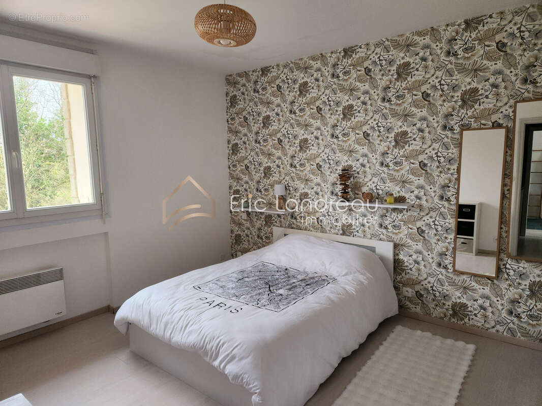 Propriété de caractère en pierre   186 m2 habitables   Parc paysagé de 1 394 m2 - photo 11