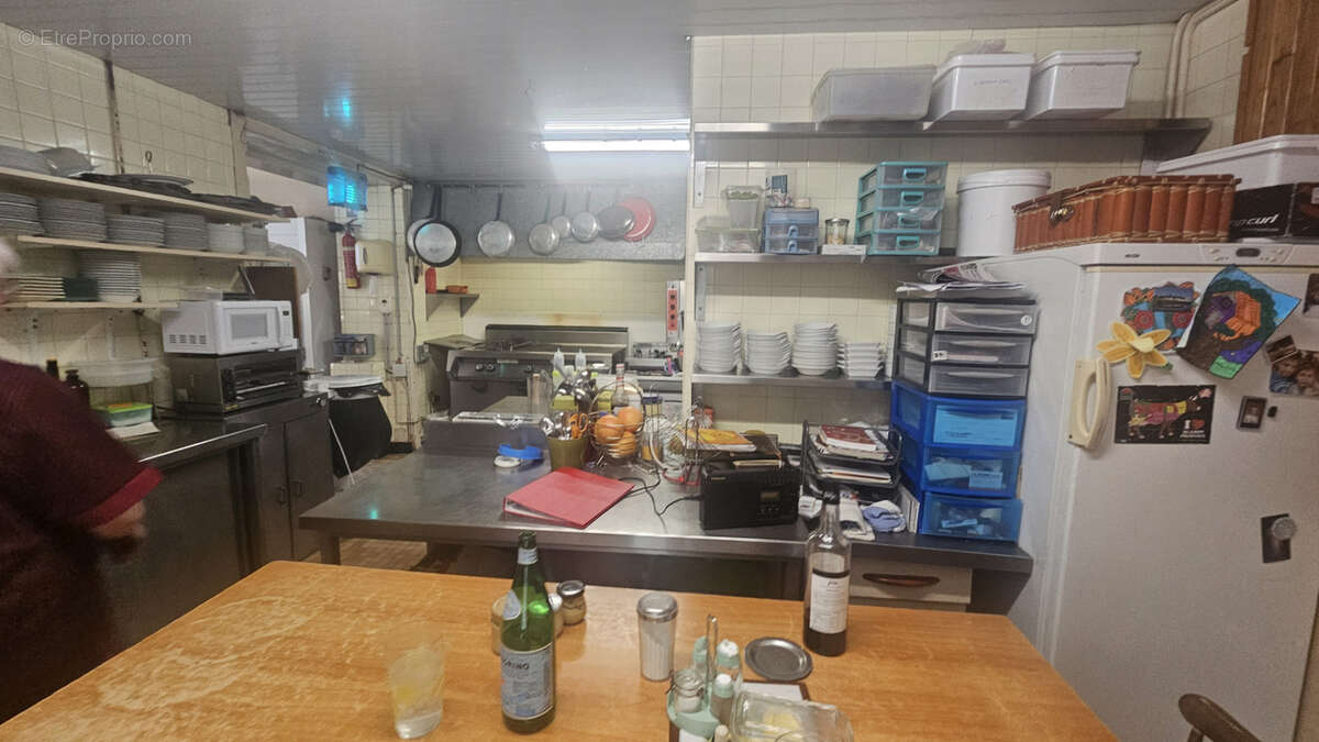 Commerce à CHAMPSAC