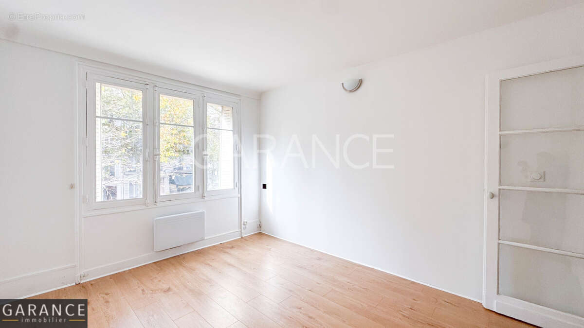 Appartement à PARIS-12E