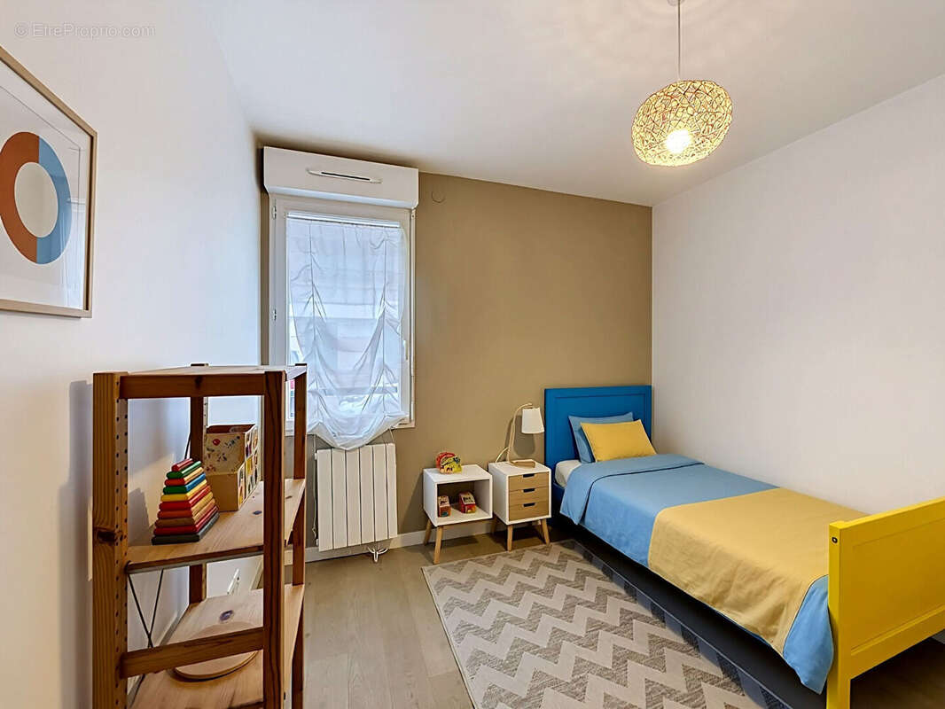 Appartement à SURESNES