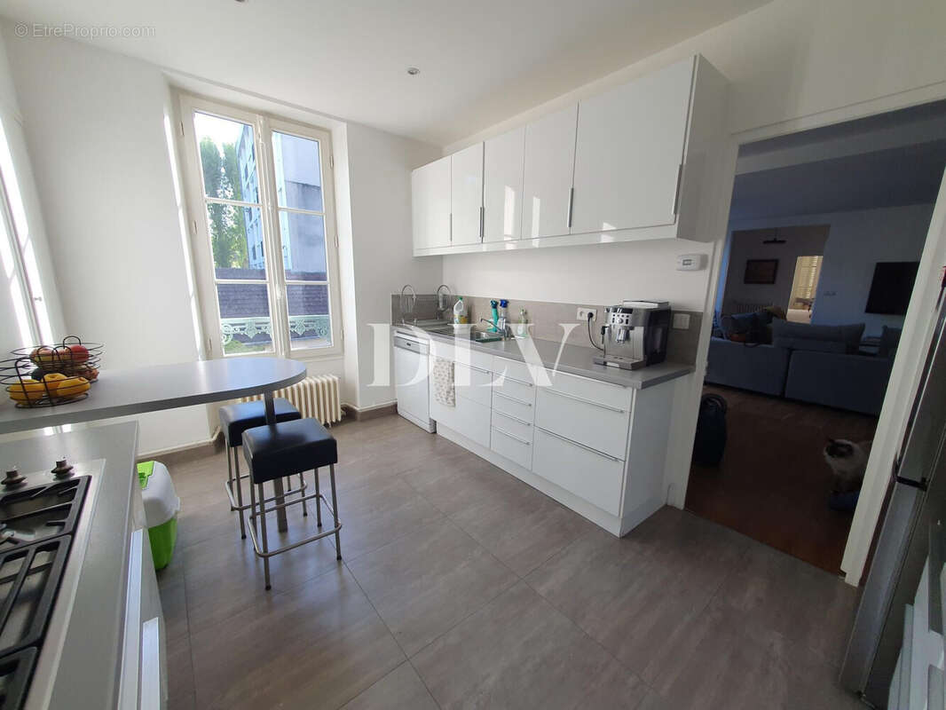 Appartement à FONTAINEBLEAU