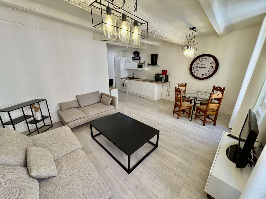 Appartement à SANARY-SUR-MER