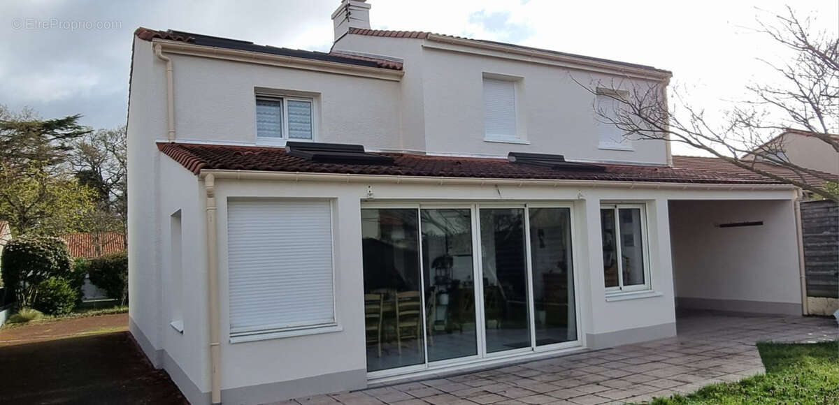 Maison à SAINT-SEBASTIEN-SUR-LOIRE