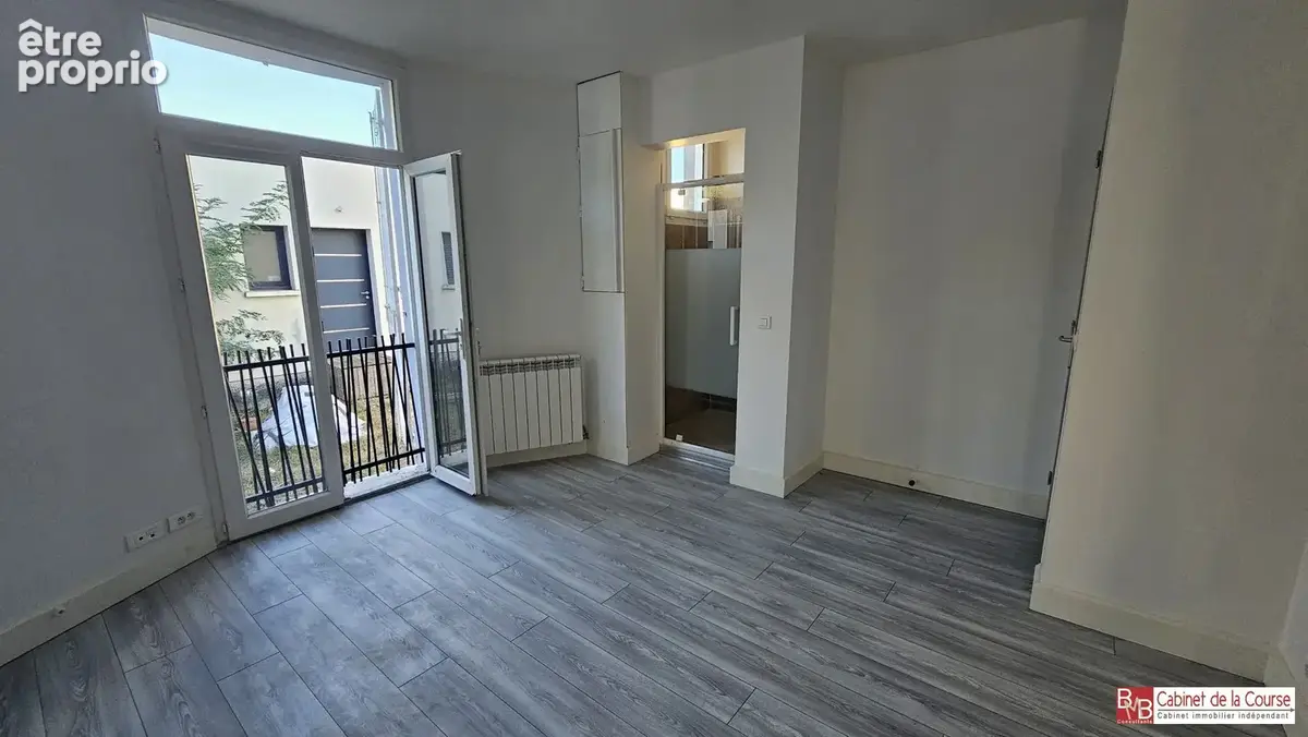 Maison 6 pièces 134 m² à vendre à Ambares-Et-Lagrave (33440) - photo 5