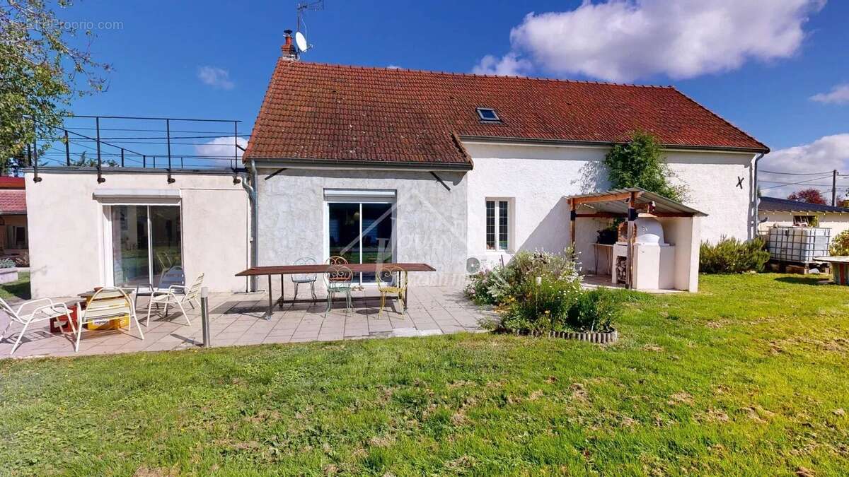 Maison à BELLERIVE-SUR-ALLIER