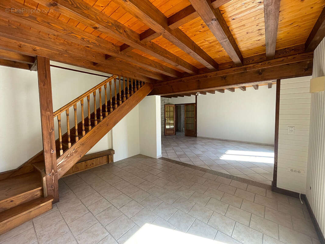 Maison à SAINT-GERMAIN-DU-BOIS