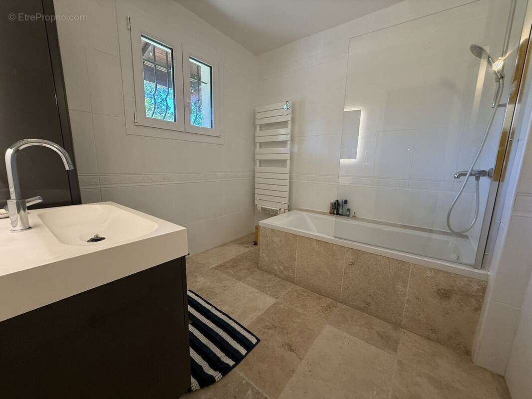 Photo 5 - Maison à SAINT-CLEMENT-DE-RIVIERE