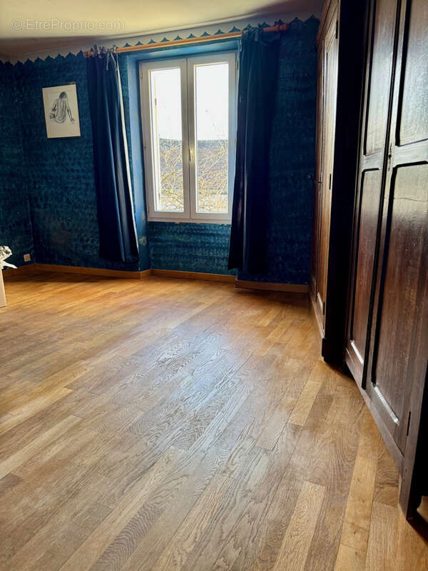 Maison à CORBEIL-ESSONNES