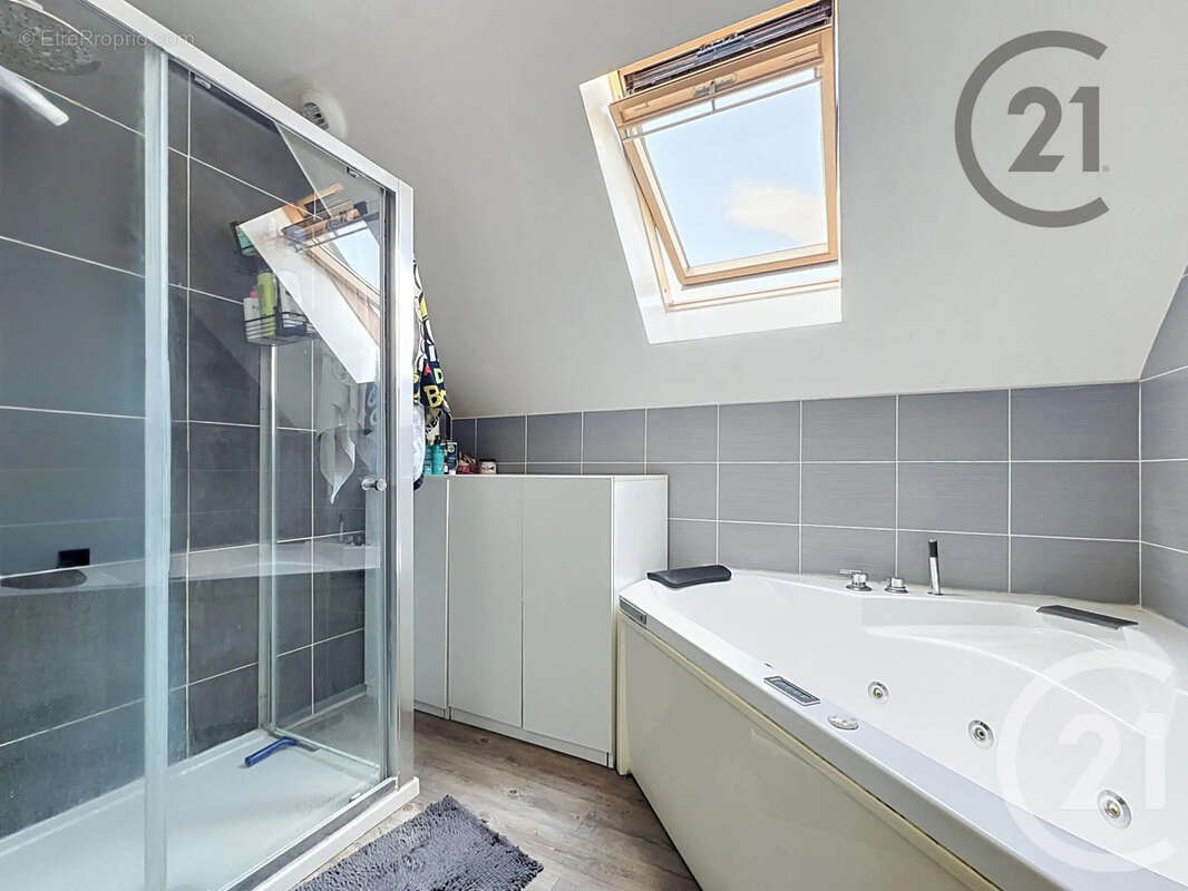 Maison 140 m² à Reims  - photo 16