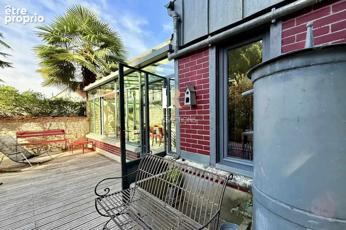 LR Transactions - La Genette - Maison de caractère avec joli jardin arboré - photo 22