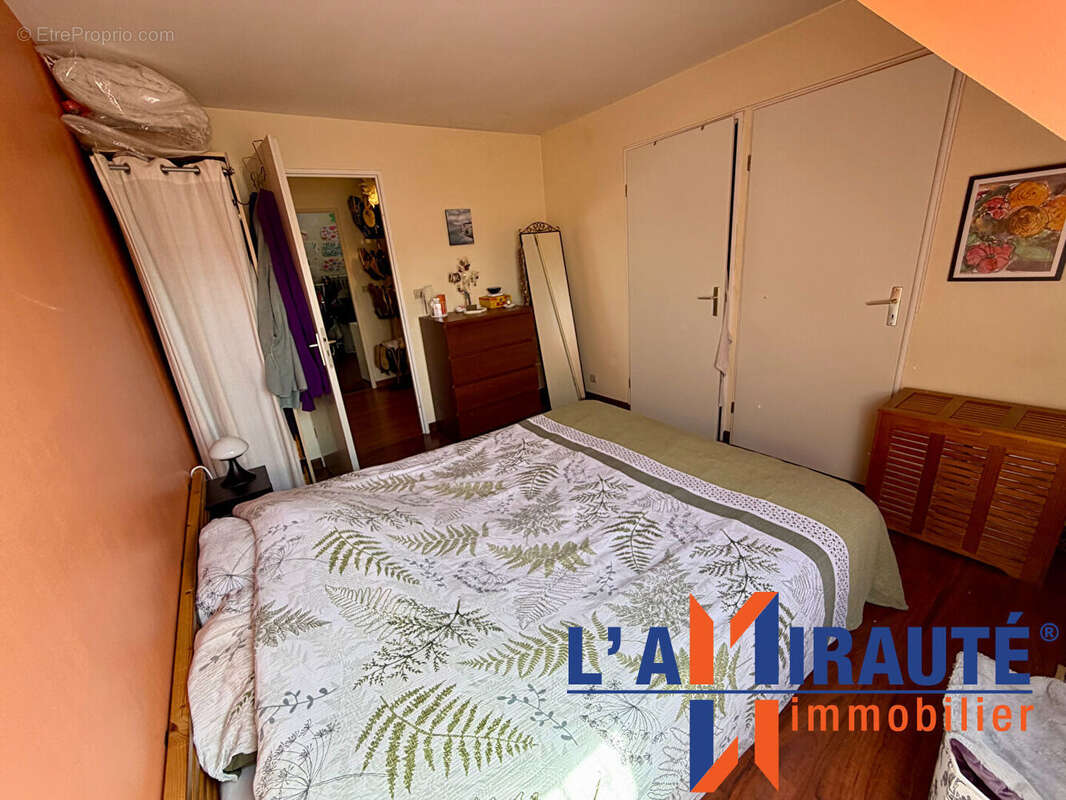 Appartement à SARTROUVILLE