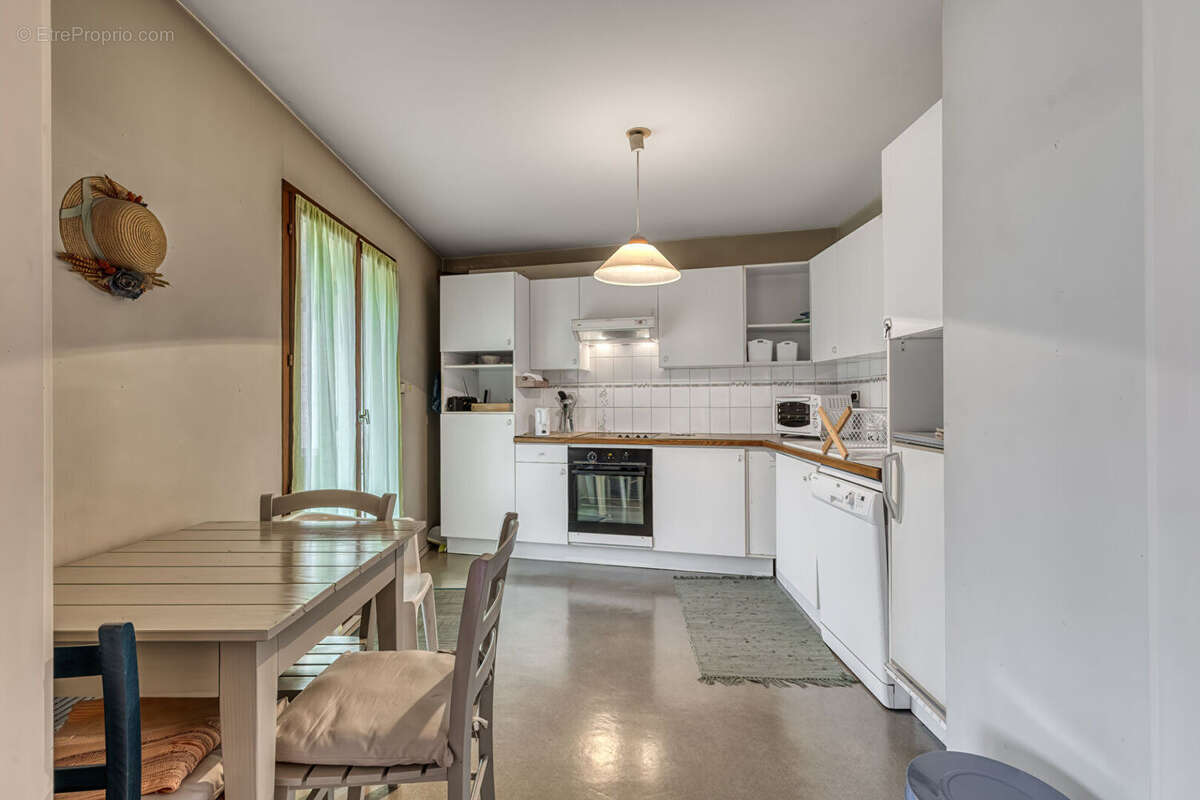 Appartement à SEVRIER